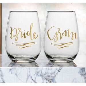 Set of 2 BRIDE GROOM Wedding Bridal Shower Champagne Glasses